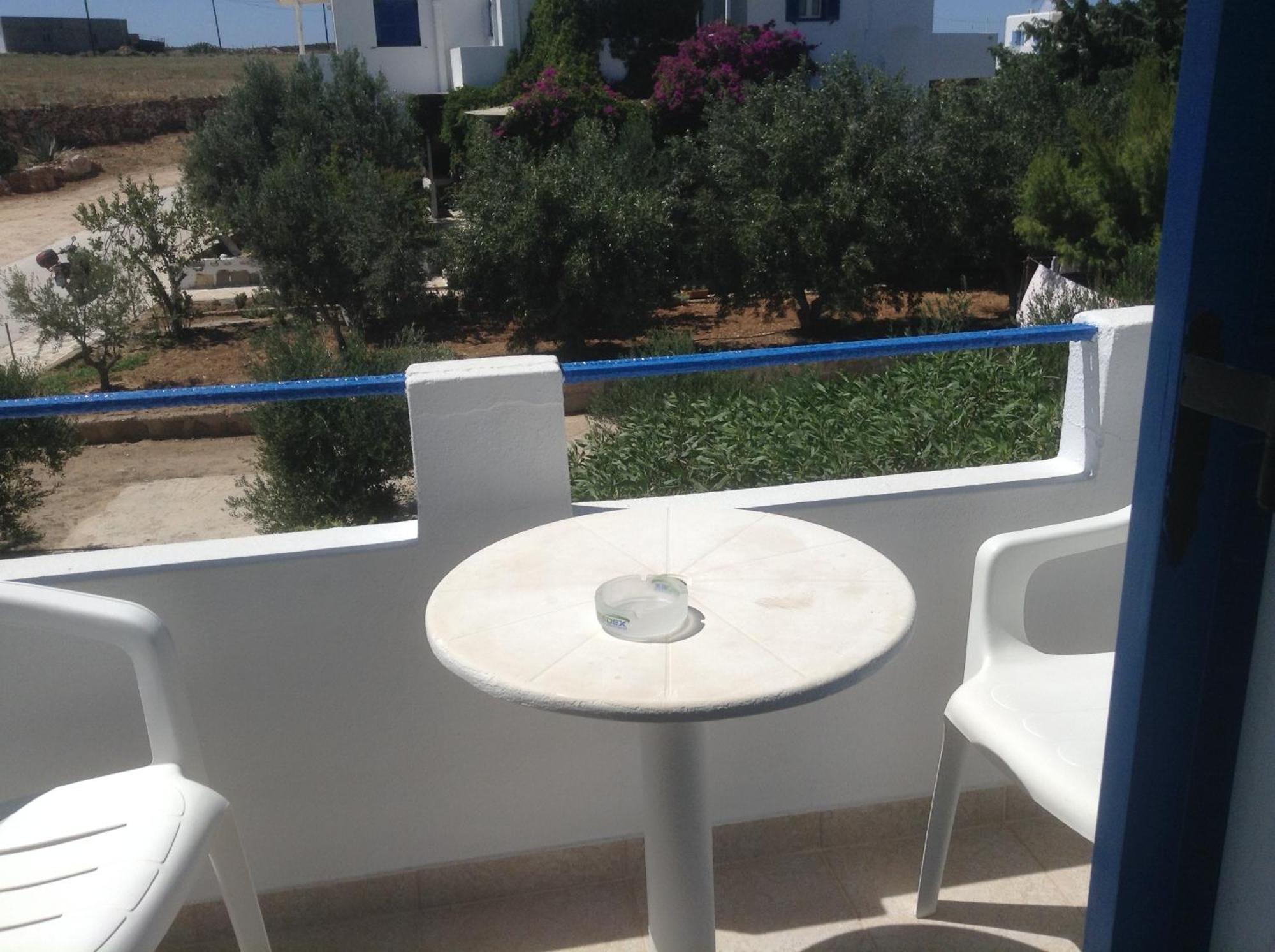 Rania Apartments Αντίπαρος Εξωτερικό φωτογραφία
