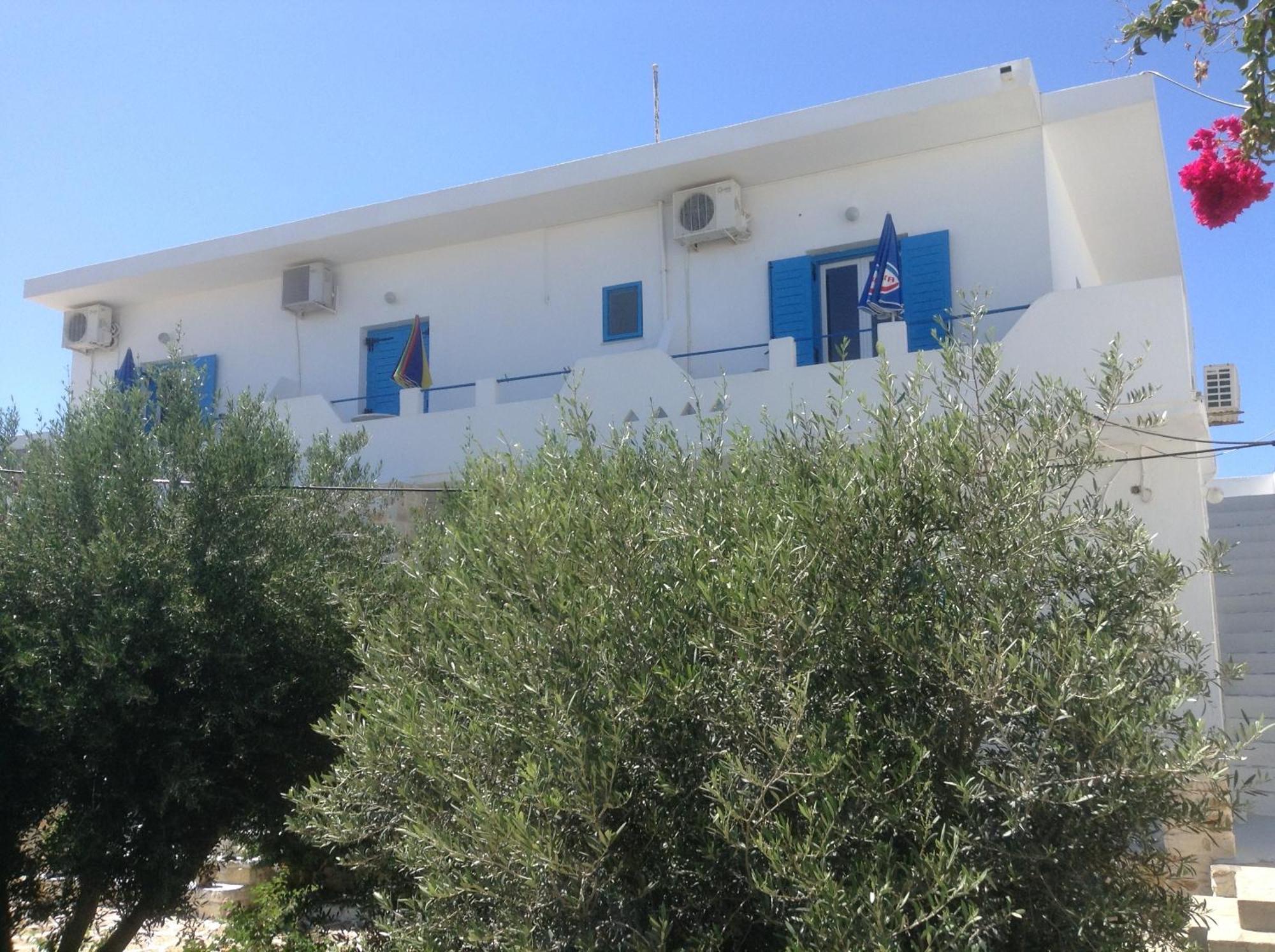 Rania Apartments Αντίπαρος Εξωτερικό φωτογραφία