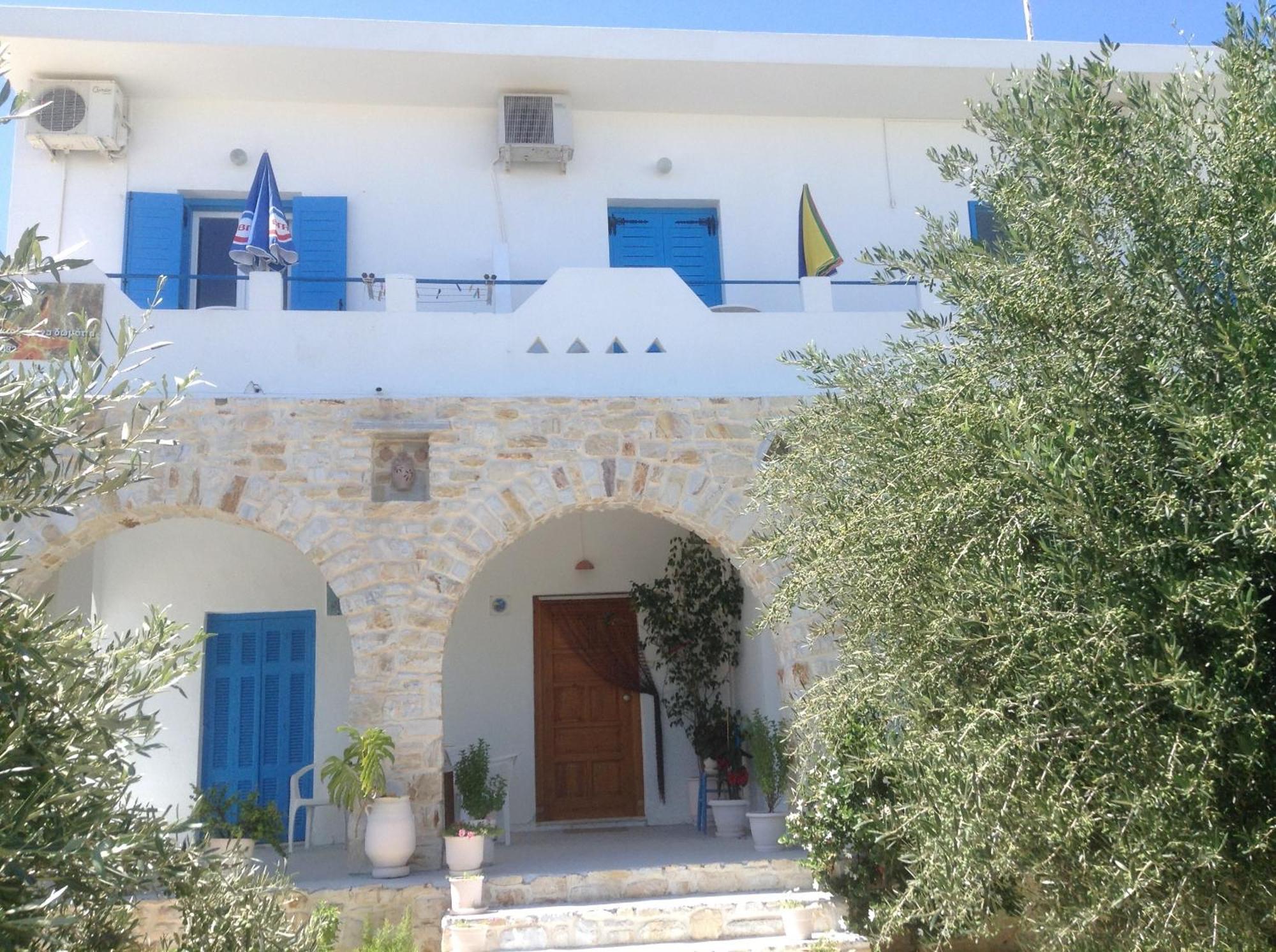Rania Apartments Αντίπαρος Εξωτερικό φωτογραφία